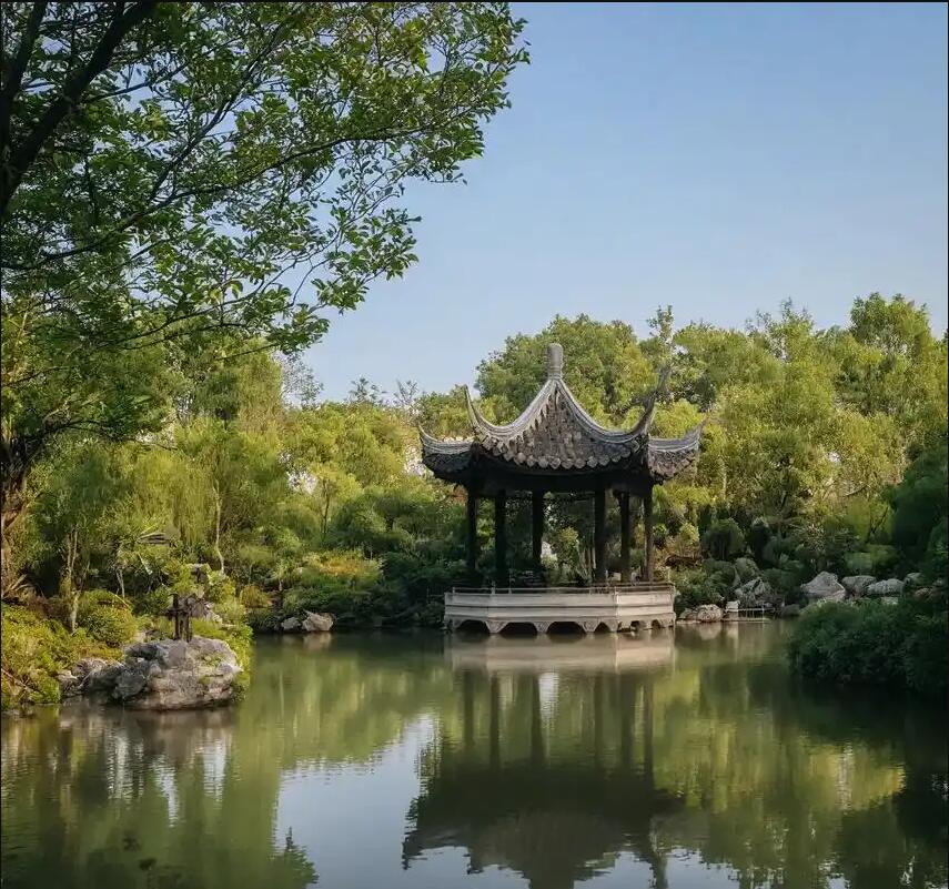 上海普陀幼翠餐饮有限公司