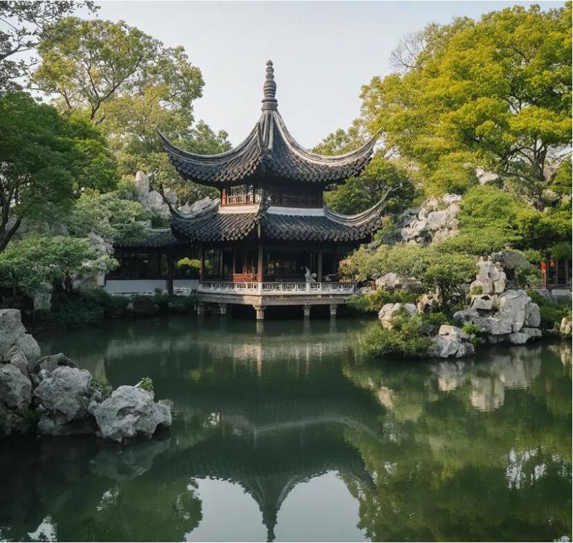 上海普陀幼翠餐饮有限公司